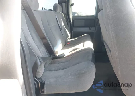 2006 Chevrolet Silverado 1500 Lt1 z USA, uszkodzony, nr VIN 1GCEK19V76Z301731